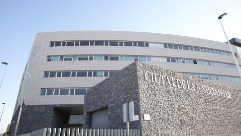 Fachada de la Ciutat de la Justicia de la Audiencia de Alicante donde se celebró un juicio del 'caso Brugal'