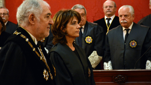 El magistrado Cándido Conde-Pumpido, junto a la Fiscal General del Estado, Dolores Delgado.