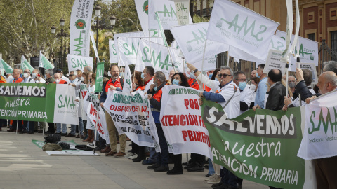 (28/03/2022) Concentración de sanitarios de atención primaria en Sevilla el pasado lunes.