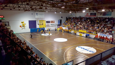 Imatge d'un partit del Sant Josep al seu pavelló.