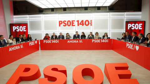 Reunión de la Comisión Ejecutiva Federal del PSOE para analizar los resultados de las elecciones del 10-N, en la sede de Ferraz. EFE/Emilio Naranjo