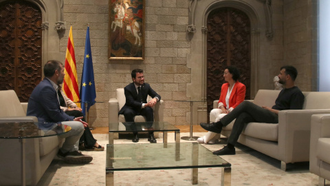 El president del Govern en funcions, Pere Aragonès; la vicepresidenta, Laura Vilagrà; reunits a Palau amb Marta Rovira, Ruben Wagensberg i Oleguer Serra