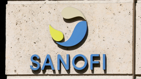 Imagen del logotipo de la farmacéutica francesa Sanofi, en una imagen del 24 de abril de 2020.