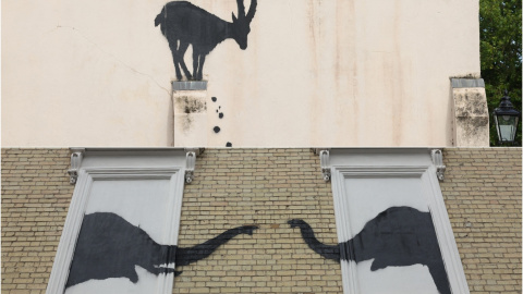 Las obras de arte presentadas por Banksy en menos de 24 horas, en el barrio de Chelsea, a 6 de agosto de 2024.