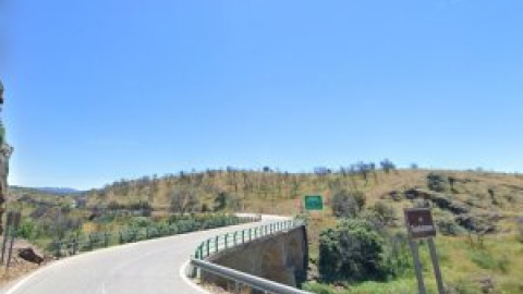 Fallece un motorista tras salirse de la vía y caer por un puente en la provincia de Ciudad Real