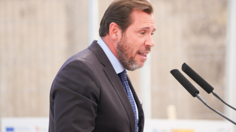 Óscar Puente, interviene durante la inauguración de la autopista ferroviaria Valencia-Madrid, en el Puerto de Valencia, a 22 de julio de 2024.