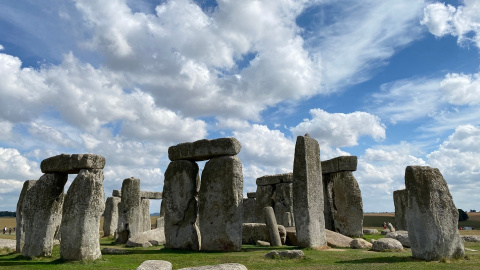 El monumento neolítico Stonehenge, en la llanura de Salisbury, en Wiltshire, Reino Unido.