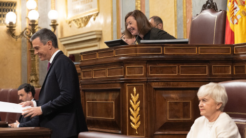 La presidenta del Congreso de los Diputados, Francina Armengol, y el presidente del Gobierno, Pedro Sánchez, durante una sesión plenaria el pasado mes de abril. E.P./Eduardo Parra / Europa Press