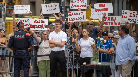 17 de agosto de 2024. Concentración silenciosa durante el acto de homenaje a las víctimas del atentado de Barcelona de 2017, a 17 de agosto de 2024.