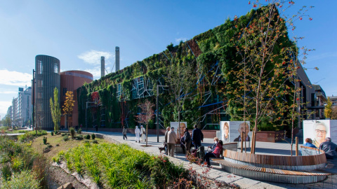 Jardines verticales en el Palacio de Congresos Europa de Vitoria-Gasteiz.