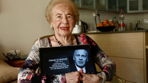 Una fotografía tomada el 23 de noviembre de 2019 en la ciudad israelí de Herzliya muestra a Mimi Reinhardt, la secretaria de Oskar Schindler