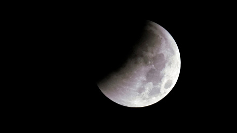 La luna de sangre, desde Shanghai, China. REUTERS/Aly Song