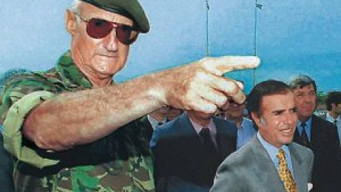 El golpe de Estado en Argentina, en la mirada del ex jefe del Ejército que pidió perdón