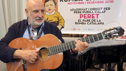 Imagen de archivo del padre de la rumba catalana, Pere Pubill Calaf, Peret. EFE/Toni Albir