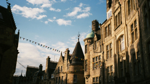 Tren de Londres a Edimburgo: Un viaje entre la historia y la naturaleza