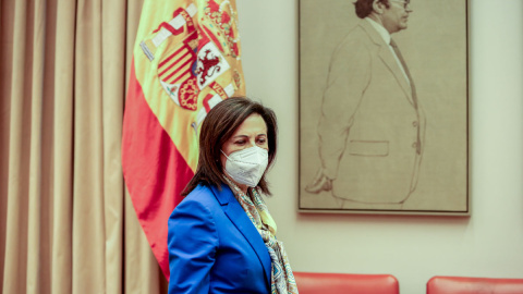 09/03/2022.- La ministra de Defensa, Margarita Robles, a su llegada a la Comisión de Defensa, en el Congreso de los Diputados, a 9 de marzo de 2022, en Madrid (España). Durante su intervención ha informado del desarrollo de las operaciones de las Fuerz