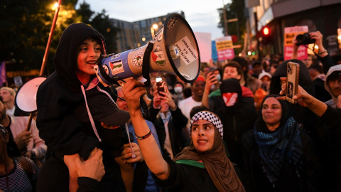 Participantes en una manifestación antirracista en Londres. — Chris J Ratcliffe / REUTERS