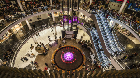 Interior del centro comercial Vallsur de Valladolid - Web del centro comercial