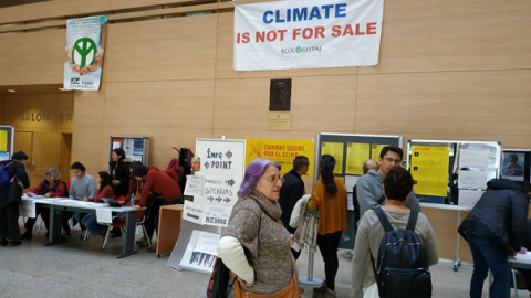 La Cumbres Social acogió la charla 'El Ibex patrocina el cambio climático'. / GUILLERMO MARTÍNEZ