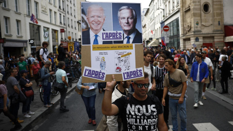 Varios manifestantes en París