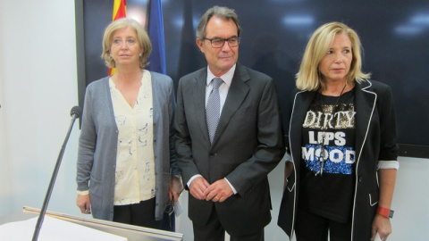 La exconsellera Irene Rigau, el expresidente Artur Mas y la exvicepresidenta Joana Ortega. EUROPA PRESS