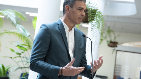 El presidente del Gobierno, Pedro Sánchez, en Lanzarote (Canarias), a 8 de agosto de 2022.