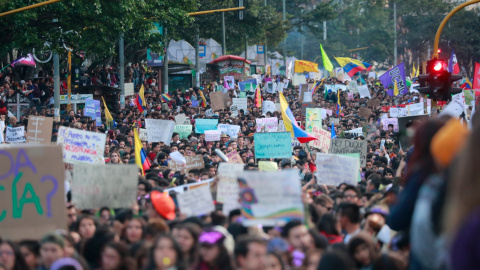 Una manifestación durante la huelga nacional en Bogotá, Colombia, el 25 de noviembre de 2019. REUTERS / Carlos Jasso