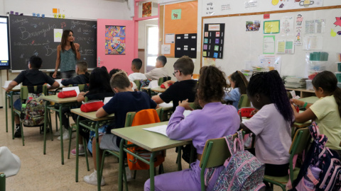 Pla general d'una aula de 4rt de l'escola Dali de Figueres