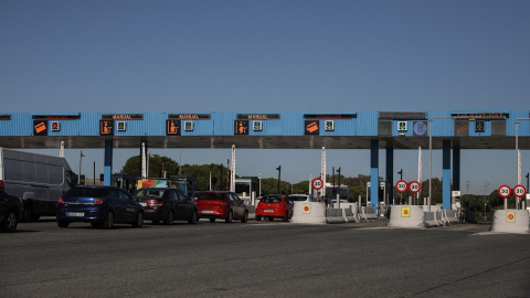 Peaje de la autopista AP-4 Sevilla-Cádiz, gestionada por Abertis. E.P./María José López