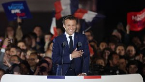 Macron asegura a Zelenski que reforzará la ayuda militar a Ucrania