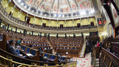 Vista general del hemiciclo del Congreso de los Diputados. EFE/Fernando Villar