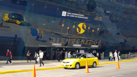 Entrada a la Fira Internacional del Llibre de Guadalajara, a Mèxic. MAR CARRERA.