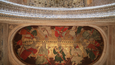 Presentación de la la restauración de las pinturas sobre cuero de las bóvedas de la Sala de los Reyes de la Alhambra de Granada. EFE/PEPE TORRES