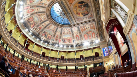 Vista general del hemiciclo durante el pleno del Congreso de los Diputados. EFE/Fernando Villar