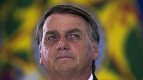 Bolsonaro avanza en su escalada militarista y dice que las Fuerzas Armadas pueden normalizar a Brasil