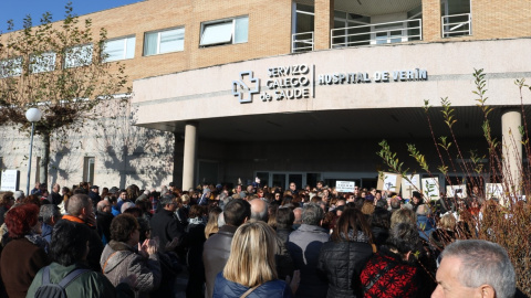 Manifestación frente al hospital de Verín. Fecha: 30 de noviembre. (Foto de Raquel Besteiro, vecina)