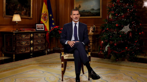 El rey Felipe VI pronuncia el tradicional mensaje en la Nochebuena de 2019. /EFE