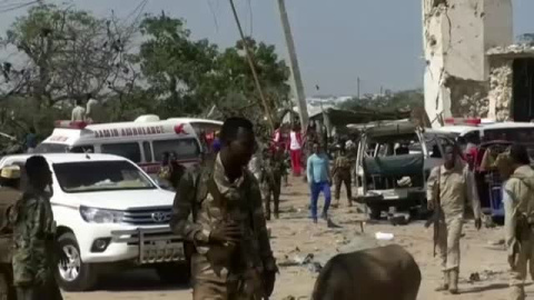 La explosiÃ³n de un coche bomba en Somalia causa al menos 90 muertos