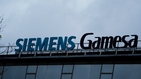 El logo de Siemens Gamesa en su sede en Zamudio (Vizcaya). REUTERS/Vincent West