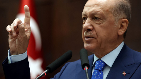 El presidente de Turquía y líder del Partido Justicia y Desarrollo, Recep Tayyip Erdogan, pronuncia un discurso en Ankara, a 18 de mayo de 2022.