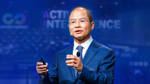 Eric Xu, presidente rotatorio de Huawei. HUAWEI