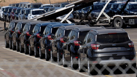 Coches en la fábrica de Ford en Almussafes, cerca de Valencia. REUTERS/Heino Kalis