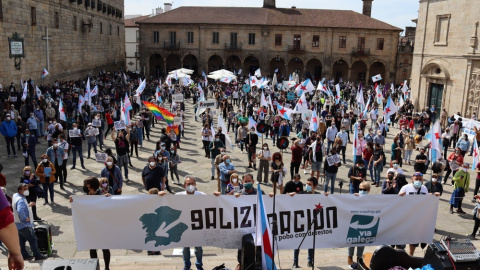 22/4/22 Imagen de la manifestación de Vía Galega el año pasado en la plaza da Quintana de Santiago