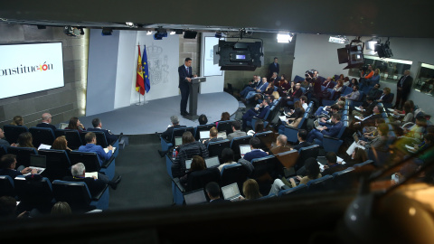 Foto de diciembre de 2018, del presidente del Gobierno, Pedro Sánchez, durante la rueda de prensa posterior al Consejo de Ministros en la que ofreció el balance de gestión del Gobierno. POOL MONCLOA/Fernando Calvo