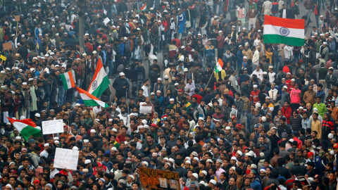 Miles de ciudadanos indios continuaron protestando contra la polémica ley de ciudadanía. 20 de diciembre de 2019. Danish Shiddiqui / Reuters