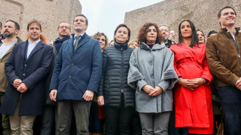 Javier Ortega Smith, Santiago Abascal y Albert Rivera, con Pablo Casado y otros dirigentes de Vox, PP y Cs, en la manifestación para reclamar el adelanto de las elecciones. EFE