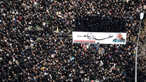 07/01/2020- El pueblo iraní sale a las calles por el funeral del general iraní Qassem Soleimani, atacado en el aeropuerto de Bagdad. Reuters/ Khamenei