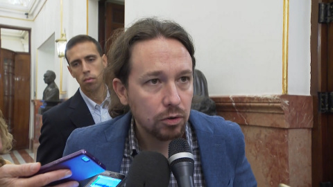 Pablo Iglesias a Casado: EnseÃ±ar el TFM es decir 'Viva el Rey'