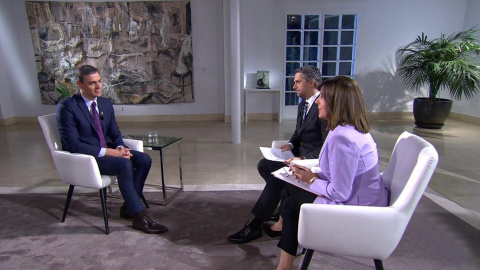 El presidente del Gobierno, Pedro Sánchez, durante su entrevista en TVE.