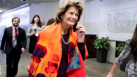 La senadora republicana Lisa Murkowski | EFE